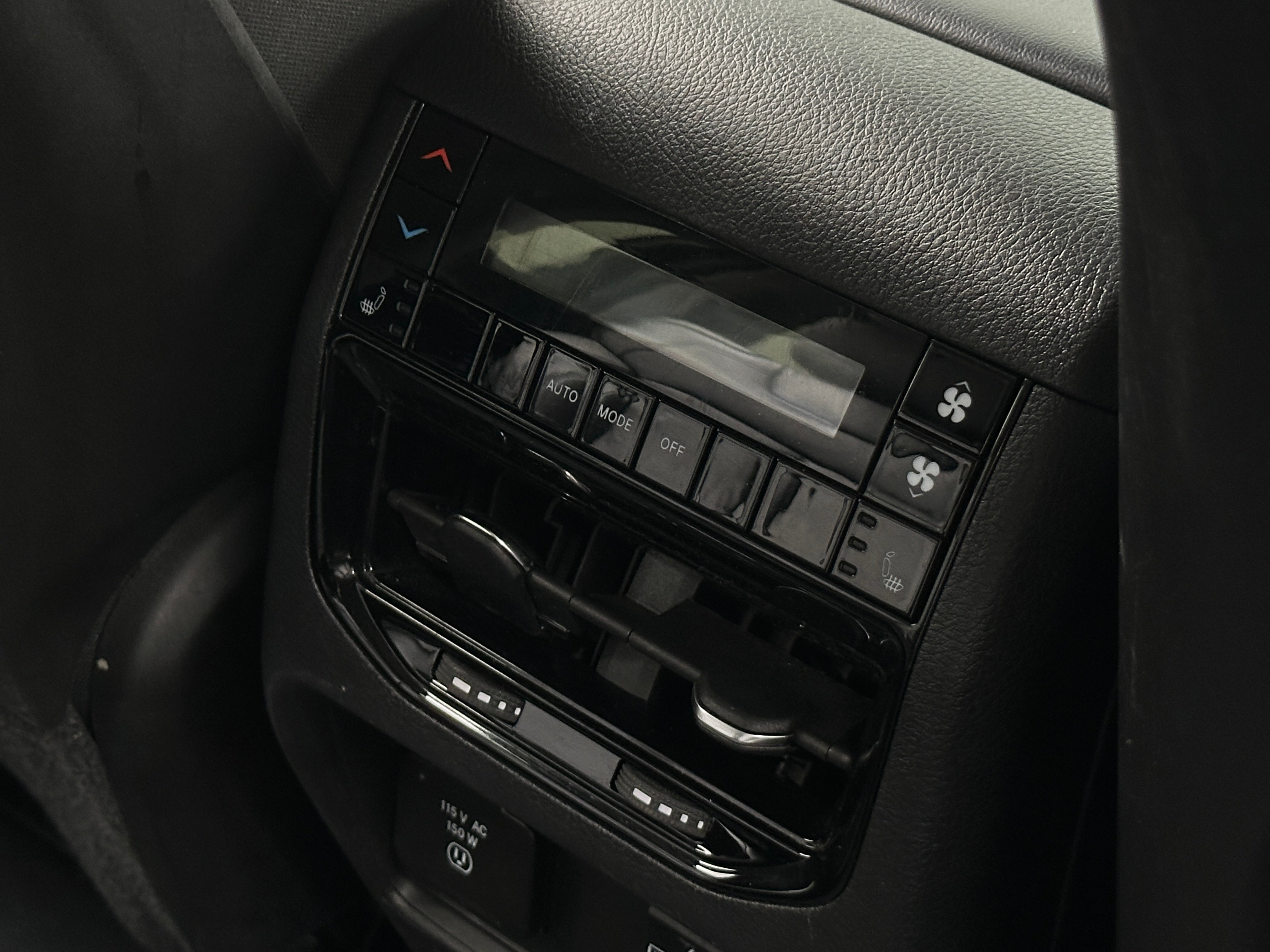 jeep grand cherokee l 2023 1C4RJKBG2P8789726 image jeep grand cherokee l 2023 1C4RJKBG2P8789726 image